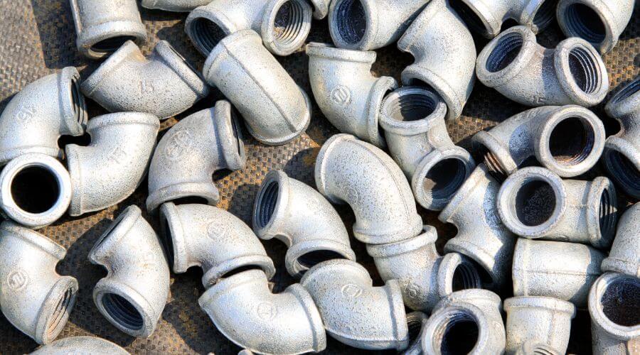 Expert tile roof repair services in Kilbourne, IL